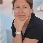 Insegnante di storia disponibile per lezioni online per ragazzi della scuola superiore di primo e secondo grado. Fla